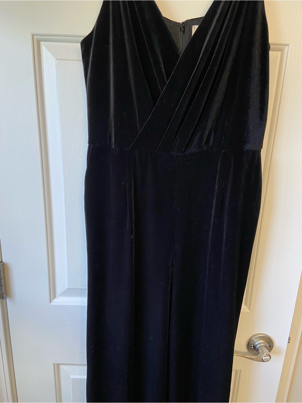 NWT L'Agence Maeve Black Velvet Strappy Jumpsuit Sz 10 - Picture 4 of 12